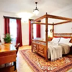 Zentrum Vintage Appartments Aparthotel 4*