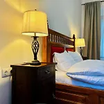 Zentrum Vintage Appartments 4*
