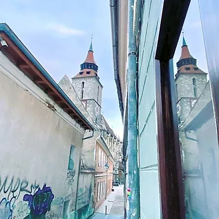 Zentrum Vintage Appartments 4*