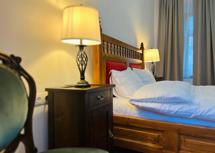 Zentrum Vintage Appartments 4*